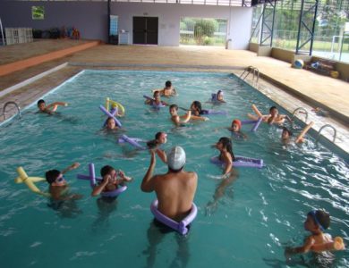 Aulas de Educação Física na piscina – EF1